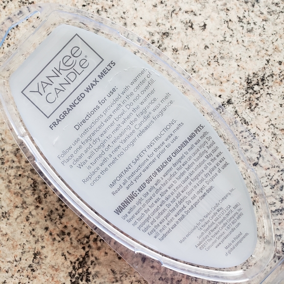 Silver Birch Wax Melts by Yankee Candle - Picture 3 of 3